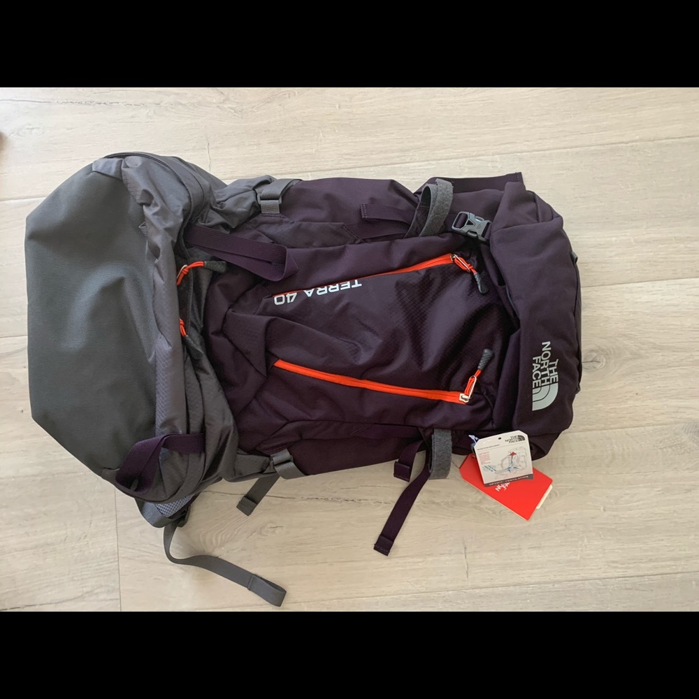 The north face terra 40 hiking backpack new no tag